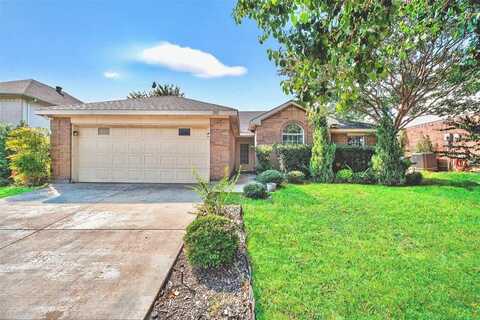 202 Kenosha Lane, Arlington, TX 76002