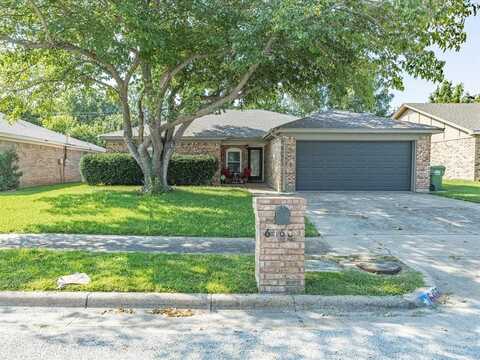 6468 Fairview Drive, Watauga, TX 76148