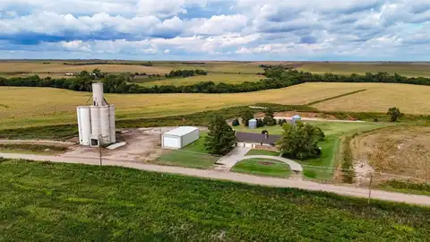 43169 Road 706, Beaver City, NE 68926