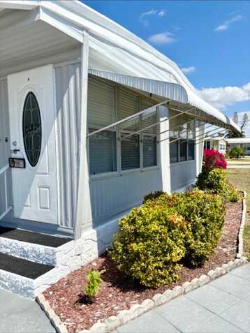 8 Dron, Fort Myers, FL 33908