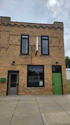 715 Howard Avenue, St Paul, NE 68873
