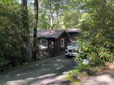 57 Delphinium,, Newland, NC 28657