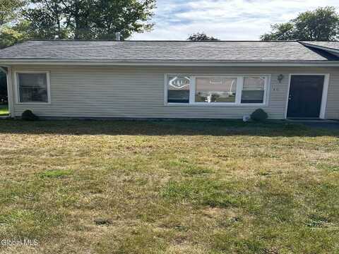 10 Grove Place, Bethlehem, NY 12203