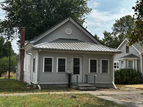 407 E 8th Street, Mount Carmel, IL 62863