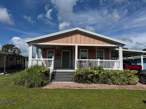 8828 FOUNTAIN CLUB BLVD., Tampa, FL 33635