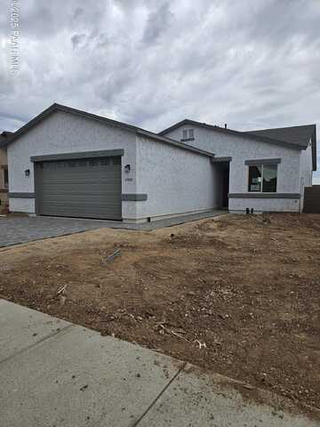 6900 E Kasper Court, Prescott Valley, AZ 86314