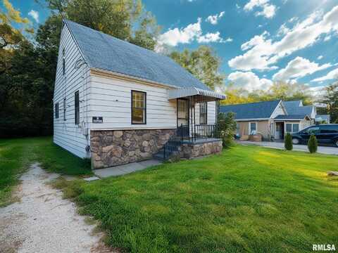 1738 MEADOW Avenue, East Peoria, IL 61611