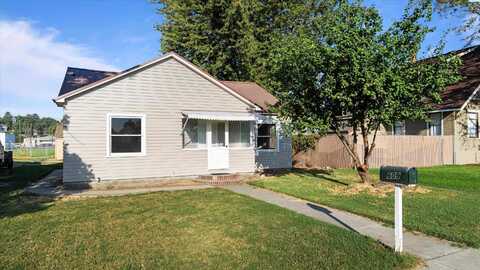 609 S 8TH, Sunnyside, WA 98944