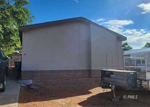 57 Aero Ave, Page, AZ 86040