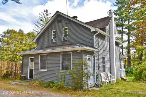 210 John Street, Pocono Pines, PA 18350