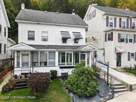 229 W High Street, Nesquehoning, PA 18240