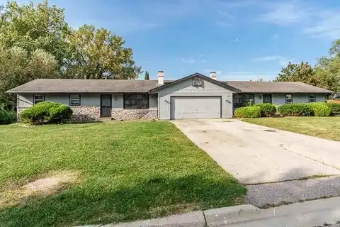 5263/ 5265 PEBBLE CREEK, LOVES PARK, IL 61111