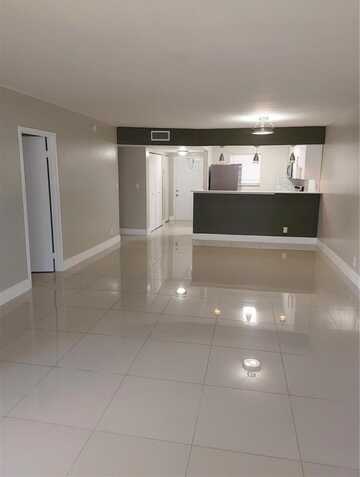 8330 Sands Point Blvd, Tamarac, FL 33321