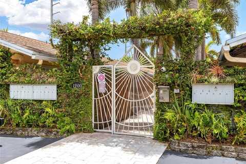1200 NE 17th Court, Fort Lauderdale, FL 33305