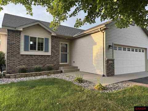 2224 Fairbanks Drive, North Mankato, MN 56003