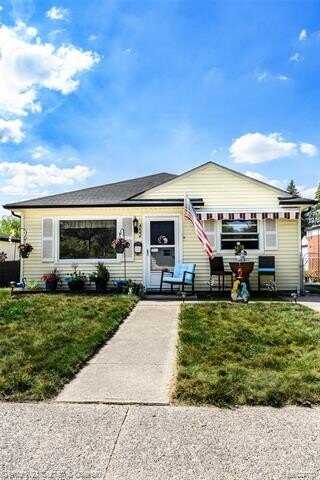 4644 Gertrude Street, Dearborn Heights, MI 48125