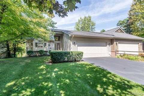 840 Heatheridge Court, Brighton, MI 48116