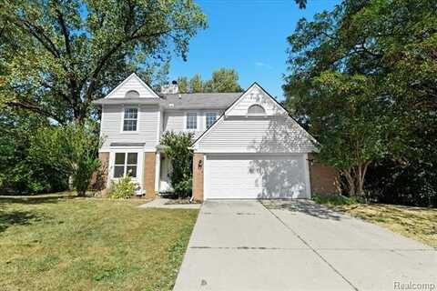 220 Ely Drive N, Northville, MI 48167