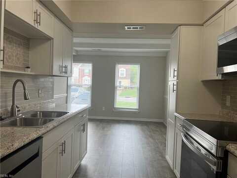 600 Hustings Court Lane, Virginia Beach, VA 23452