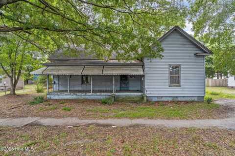 807 W Saint James Street, Tarboro, NC 27886