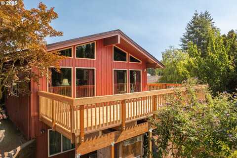 1415 CLOVERDALE RD, Kalama, WA 98625