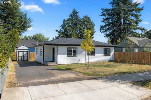 826 SE 155TH AVE, Portland, OR 97233