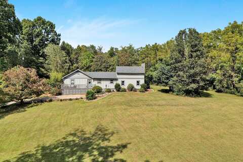 575 Three Brooks LN, Rocky Mount, VA 24151