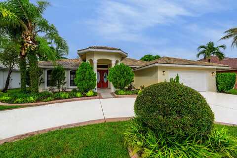 221 Cypress Trace, Royal Palm Beach, FL 33411