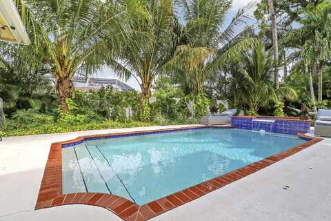 4601 Windswept Pines Court, Jupiter, FL 33469