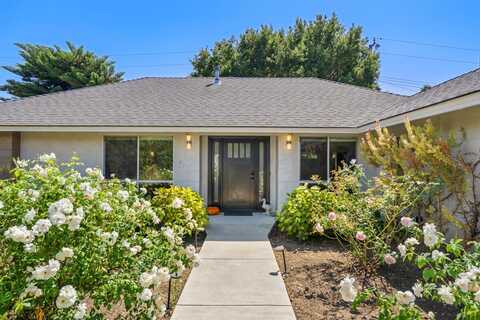 5745 Berkeley Road, GOLETA, CA 93117