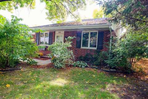 7079 Watts Road, Madison, WI 53719