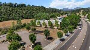 1882 Buenaventura Boulevard, Redding, CA 96001
