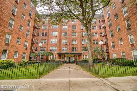 50 Fort Place, Staten Island, NY 10301