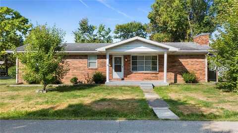 920 N Third Street, Austin, IN 47102