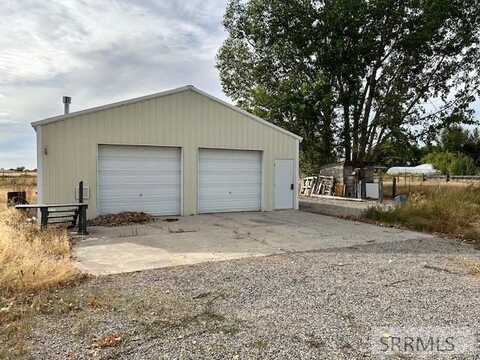 8025 N Yellowstone Hwy, Idaho Falls, ID 83401