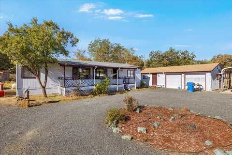 11615 Michael Road, Central Point, OR 97502