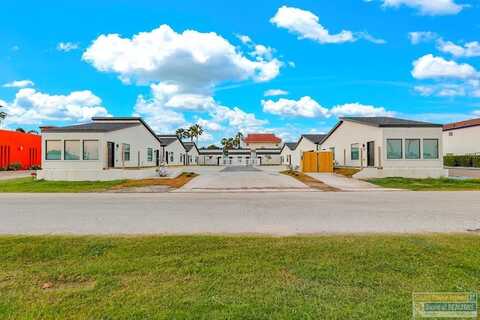106 Corral St., South Padre Island, TX 78597