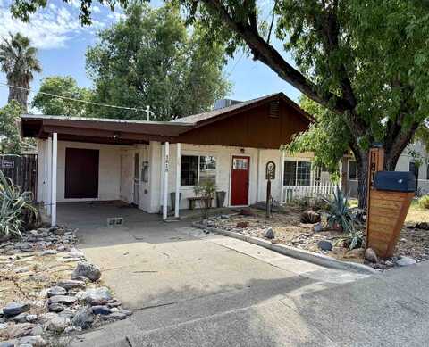 1815 Park Avenue, Red Bluff, CA 96080