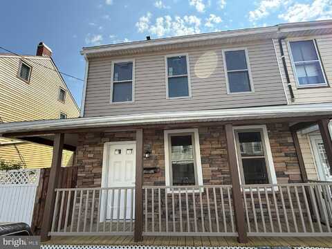 330 N 11TH STREET, LEBANON, PA 17046