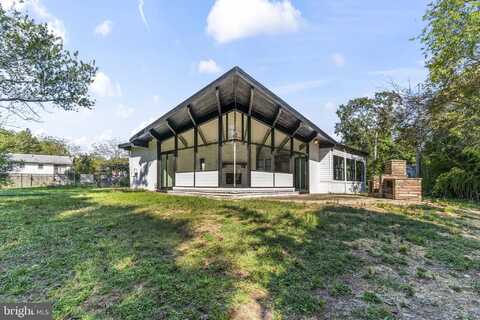 419 SEAGULL LANE, LUSBY, MD 20657