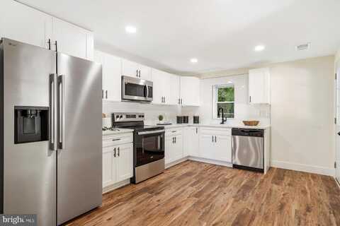 3724 BAY DRIVE, MIDDLE RIVER, MD 21220