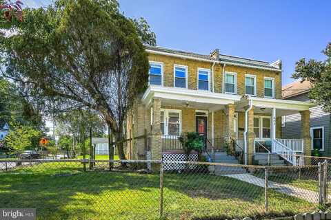 655 RALEIGH PLACE SE, WASHINGTON, DC 20032