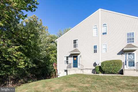 83 HORSESHOE DRIVE, DOUGLASSVILLE, PA 19518