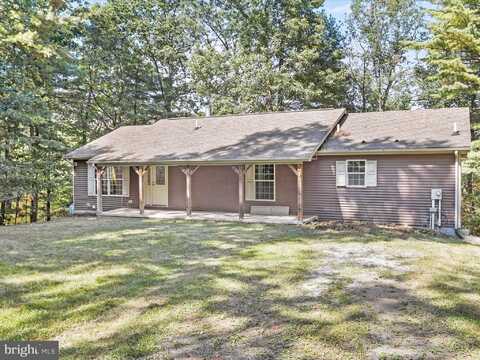 264 TURTLE LANE, HEDGESVILLE, WV 25427