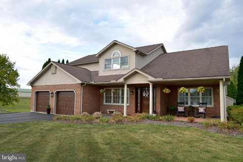 1596 COLONIAL CIRCLE, LEBANON, PA 17046
