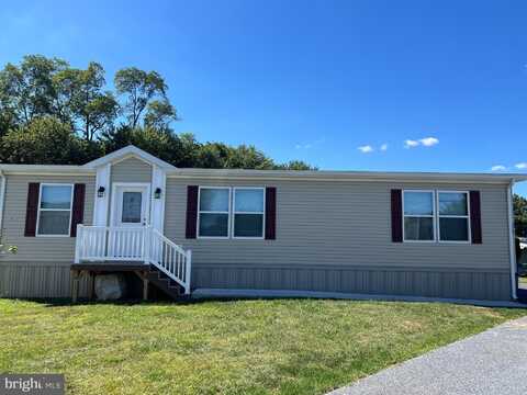 32 HAZEL CIRCLE, MECHANICSBURG, PA 17050