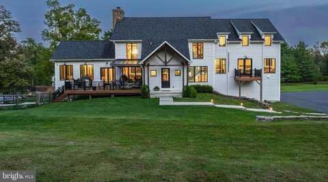 3689 FIRE LANE, BETHLEHEM, PA 18015