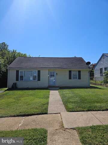 8 RICHARD ROAD, NEW CASTLE, DE 19720