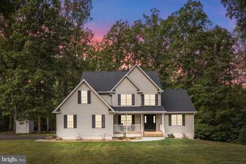 201 FLEETER STREET, MINERAL, VA 23117