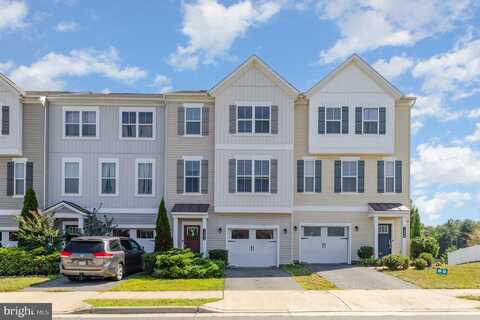 1302 HUDGINS FARM CIRCLE, FREDERICKSBURG, VA 22408